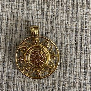 Magnabilities necklace pendant